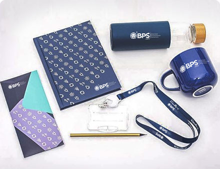 How to Use Custom Promotional Products to Enhance Your Brand