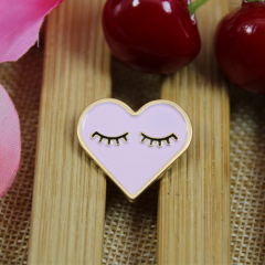 Soft Enamel Lapel Pins for Pink Heart Shape