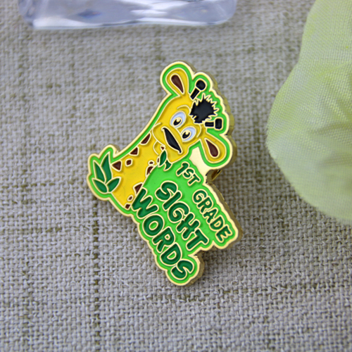 Giraffe Custom Lapel Pins