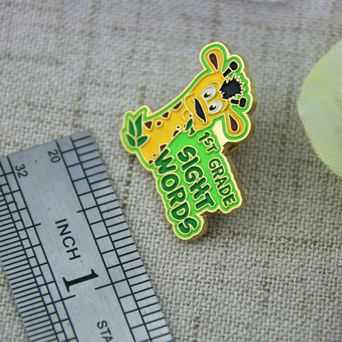 Giraffe Custom Lapel Pins