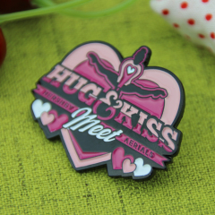 Custom Lapel Pins for Hug and Kiss