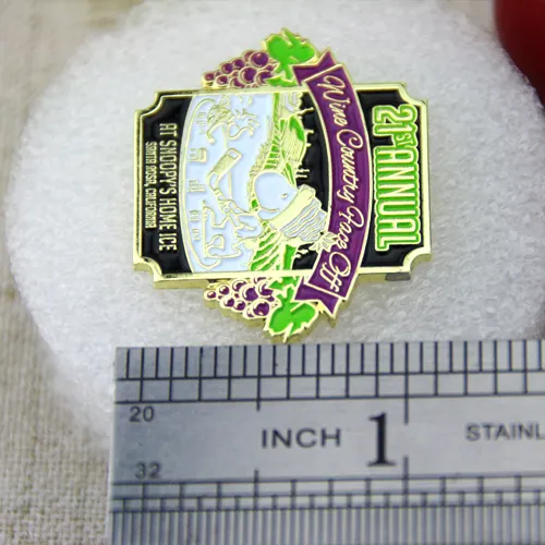 Custom Pins for Snoopy