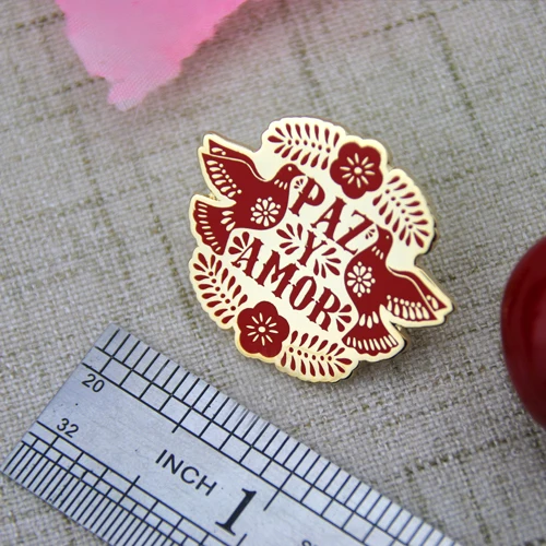 Custom Lapel Pins for Pazy Amor