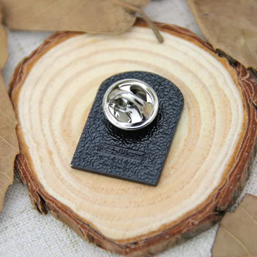 Custom Lapel Pins for EM