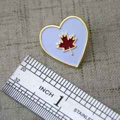 Custom Lapel Pins for Maple Leaf