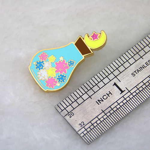 Lapel Pins for Vase