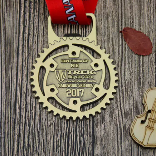 Coupe Canada Cup Customized medals Coupe Canada Cup Customized medals