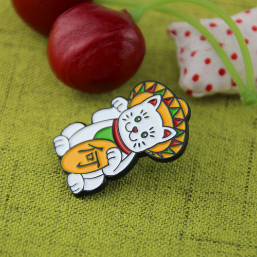 Maneki Neko Lapel Pins