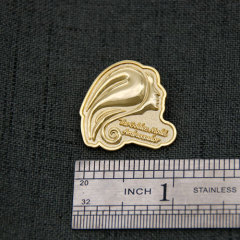 Swan Lapel Pins
