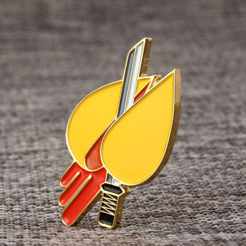 Knife brooch pins