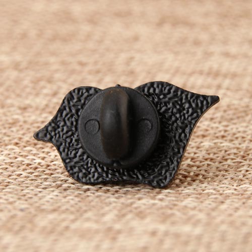 Lip Enamel Pins