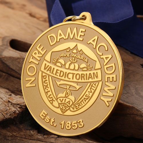 Custom Medals| Graduation Medals| Notre Dame Academy Award Medals