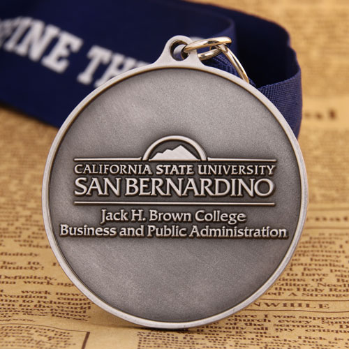 Student Leader Award Medals