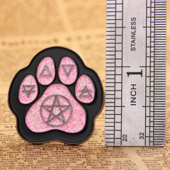 Cat footprint lapel pins
