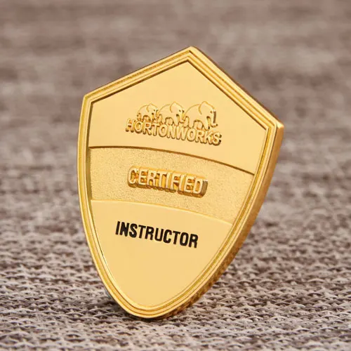 Schild Custom Pins Schild Custom Pins