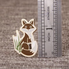 Fox enamel lapel pins