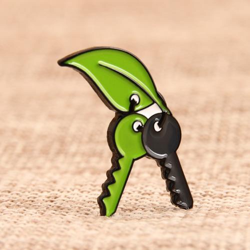 Leaf Key Chain Lapel Pins