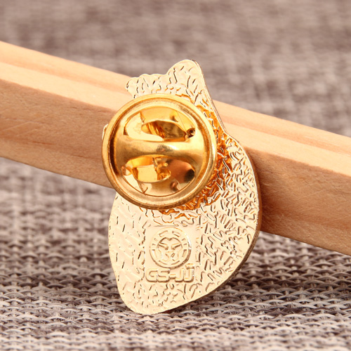 Heart shape lapel pins