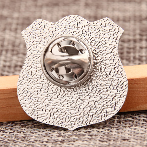 Safe driver custom lapel pins