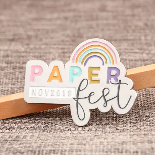 PAPER Fest Benutzerdefinierte Pins