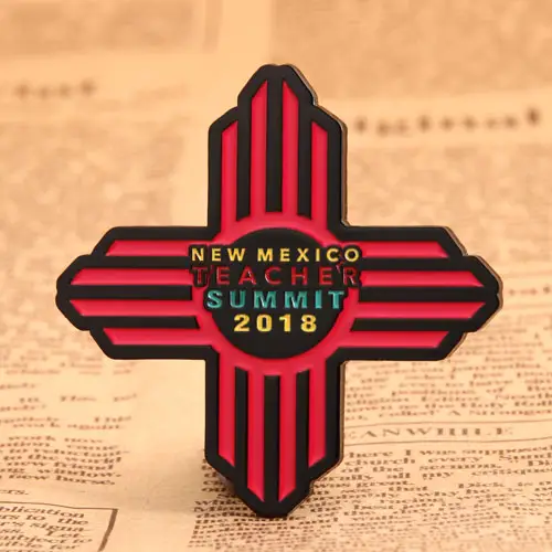 Kreuz benutzerdefinierte Emaille Pins