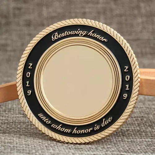 Bestowing Honor Custom Challenge Coins Bestowing Honor Custom Challenge Coins